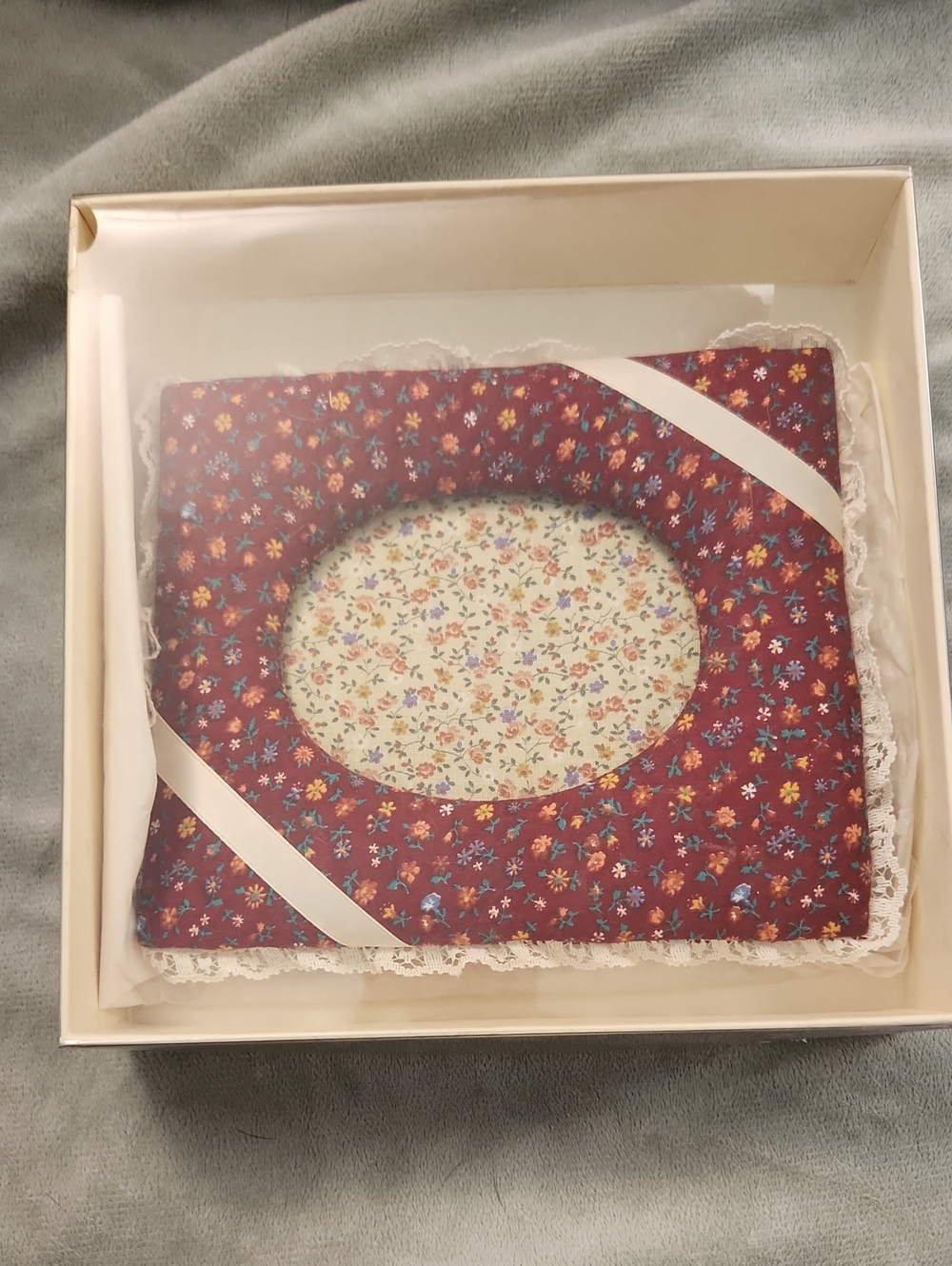 Vintage Cottagecore Hallmark Floral Quilted Photo Frame